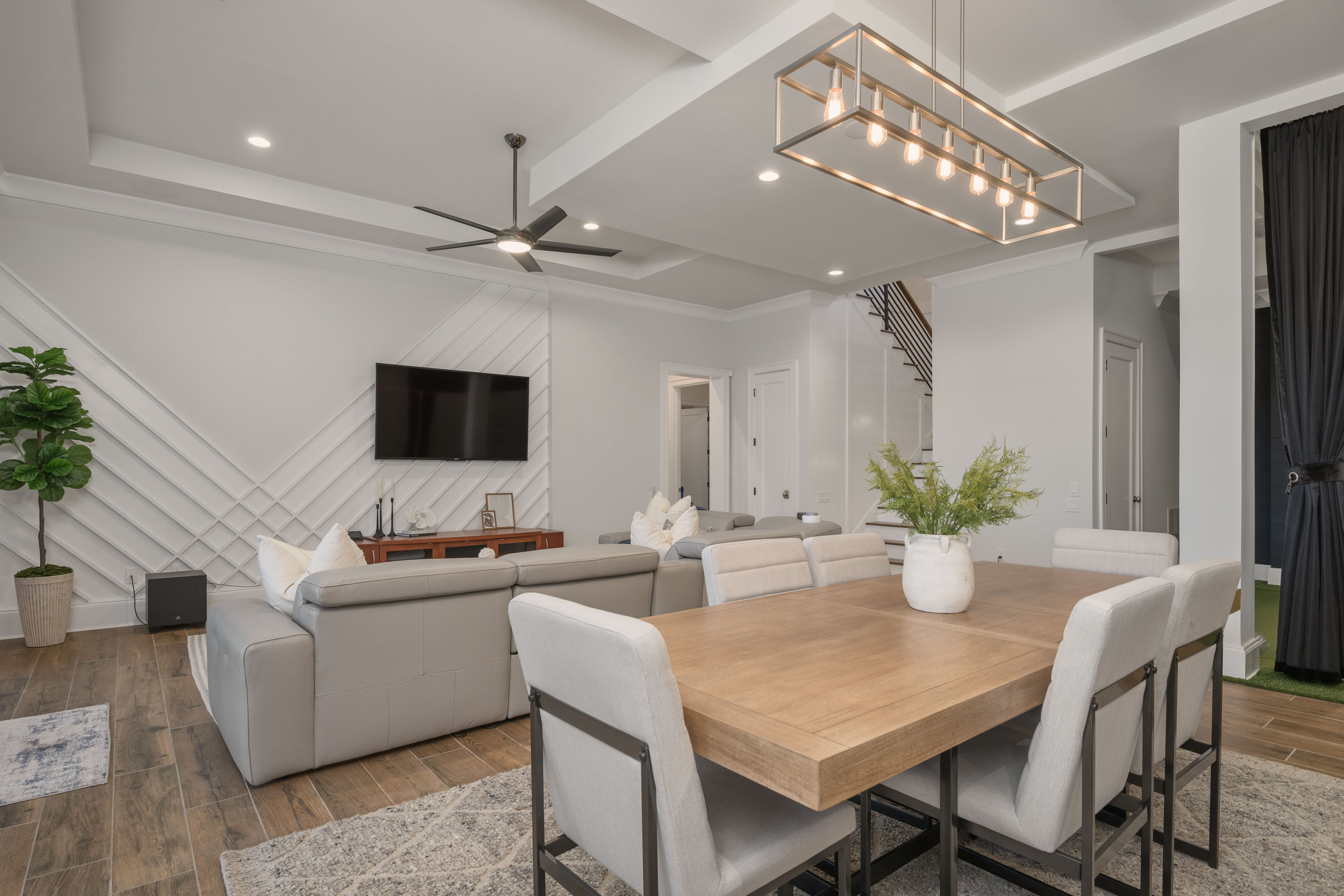 2871 Linger Longer Drive image 38